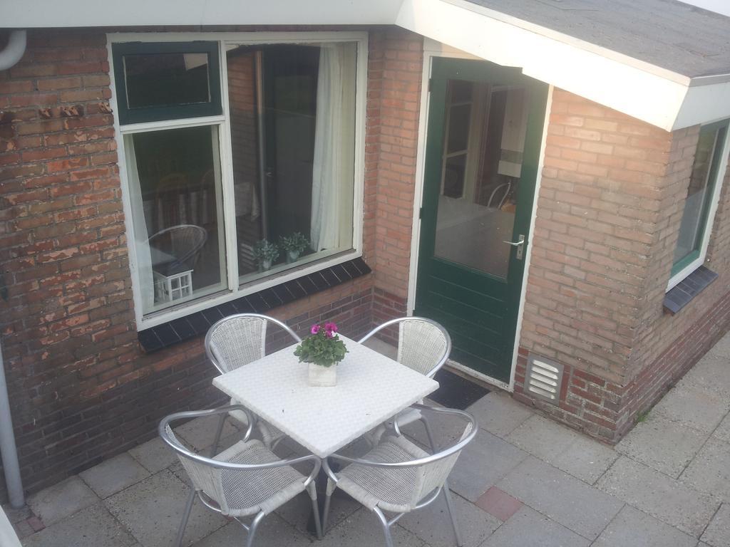 Ridderspoor Villa Hollum  Exteriör bild